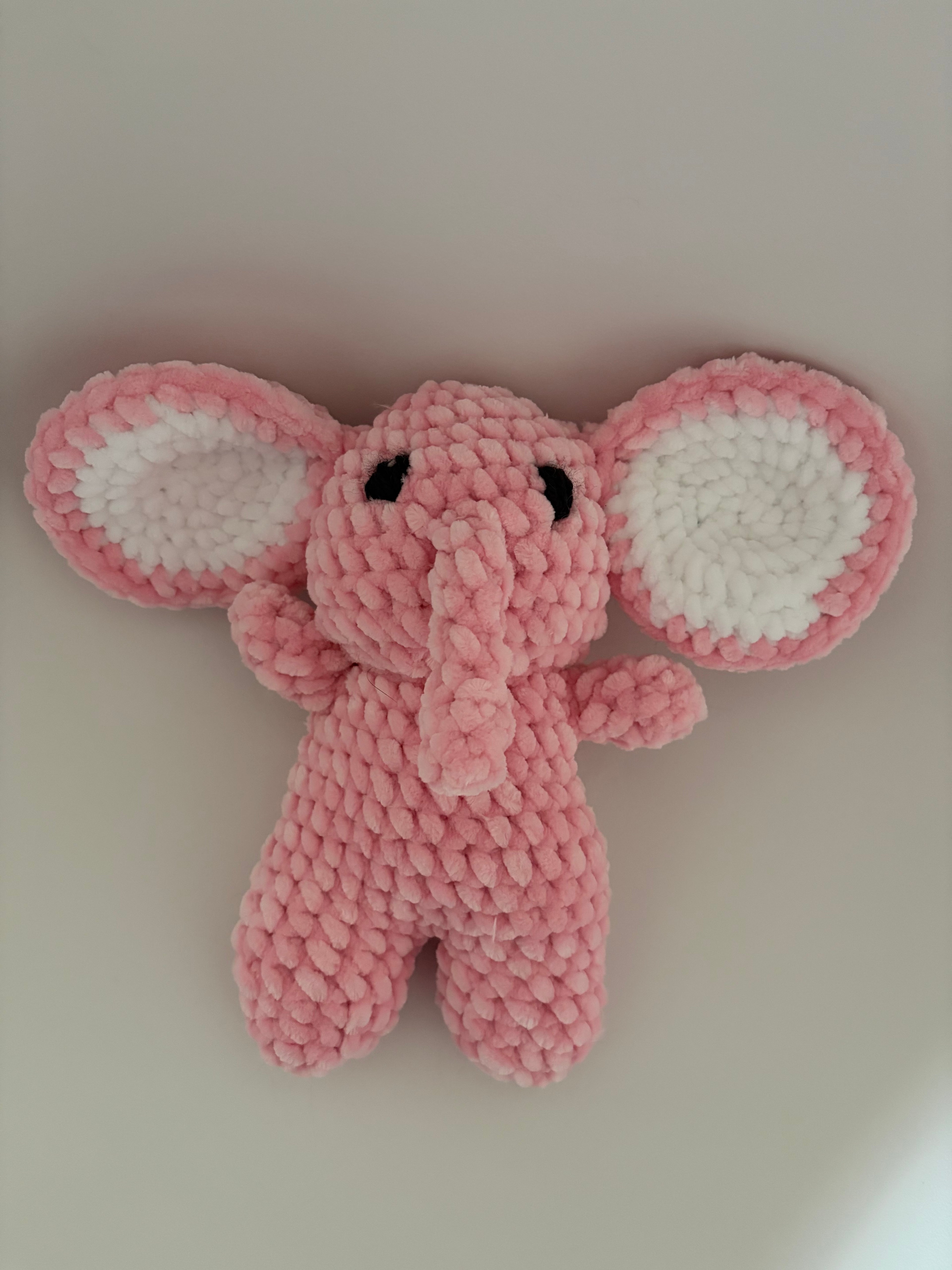 Éléphant rose crochet